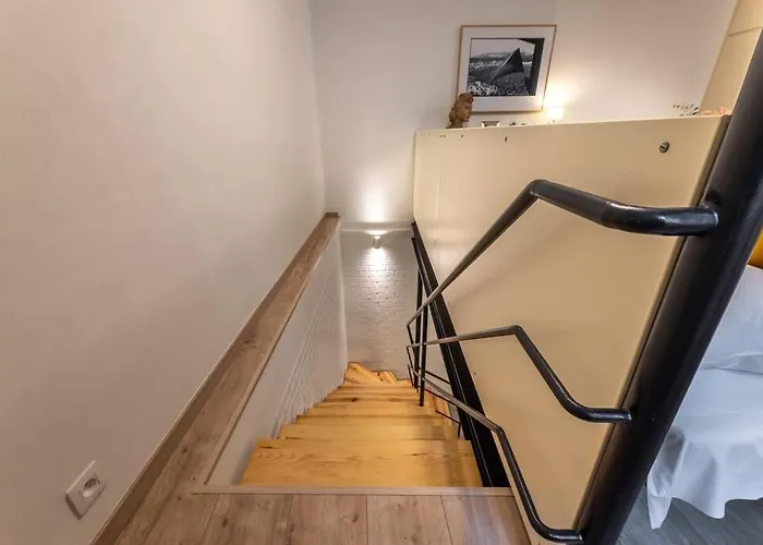 Stylish Duplex In Old Town By Easybnb Premium *